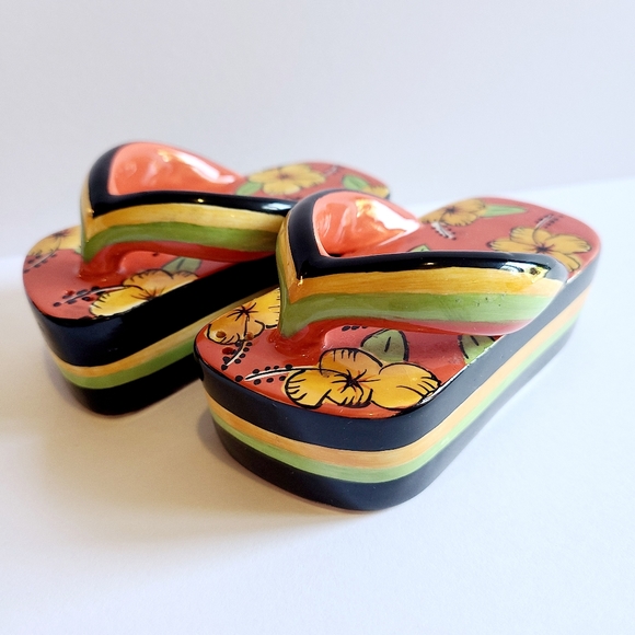 Salt and pepper shakers Ceramic Flip Flops - Picture 5 of 5